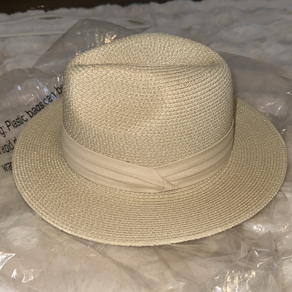 NWT Packable Panama Hat - Picture 3 of 5